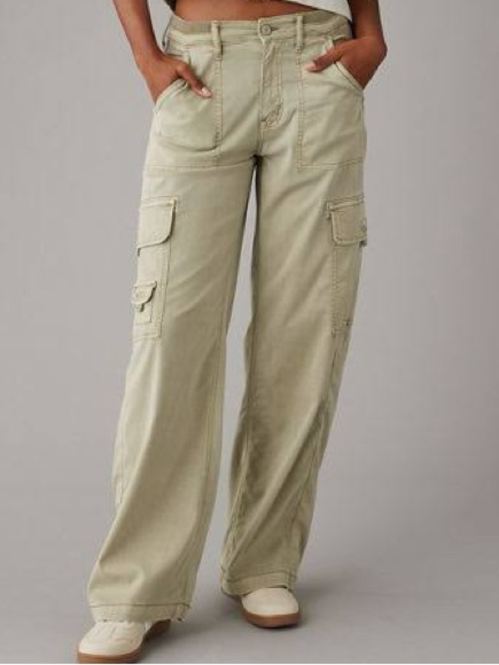 American Eagle Drape Stretch Cargo Super High Waisted Baggy Wide Leg Pant Green